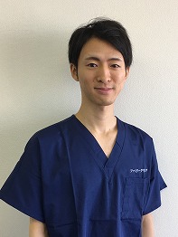 医師 浅井